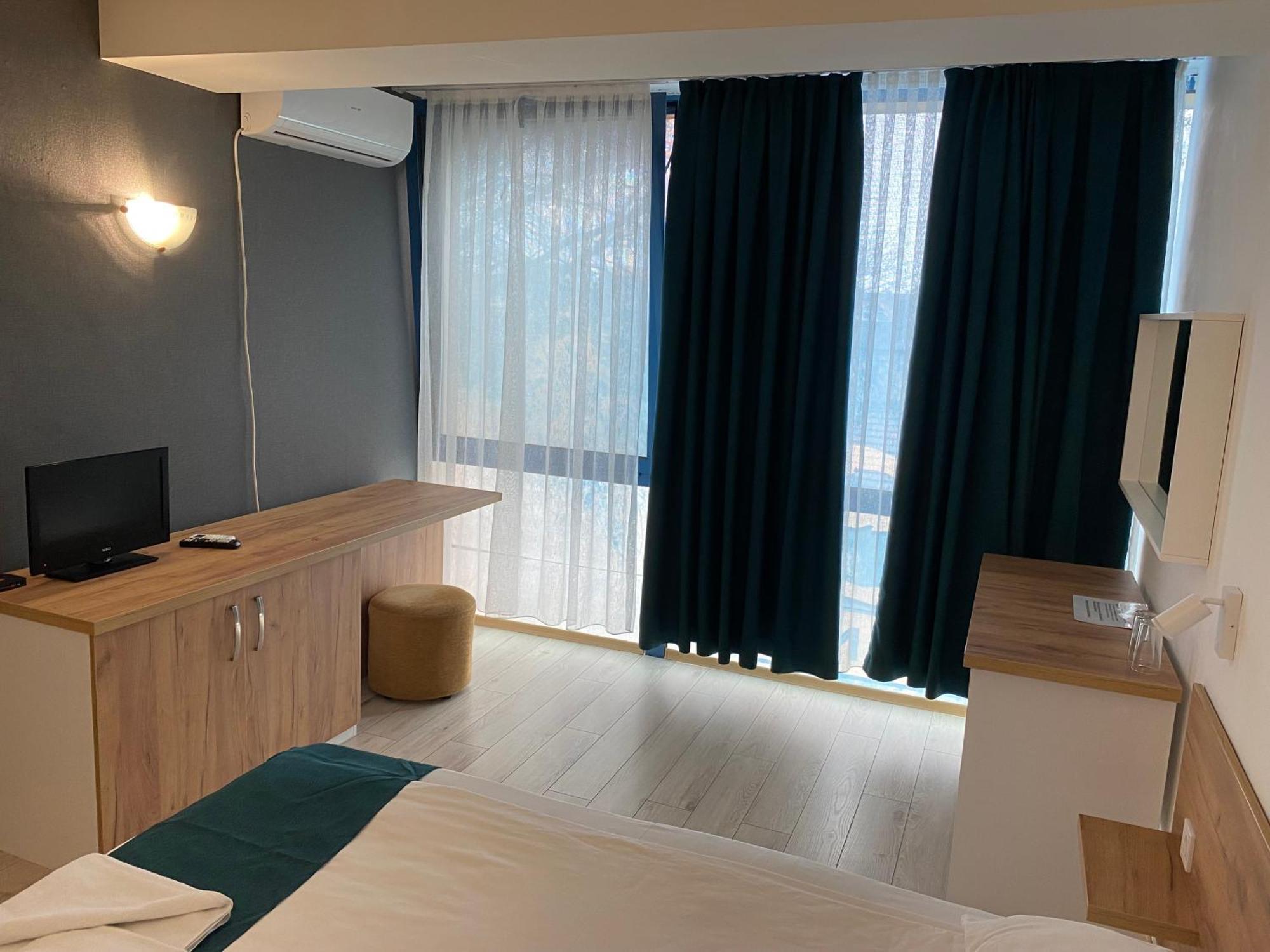 Hotel Fors Бургас Экстерьер фото