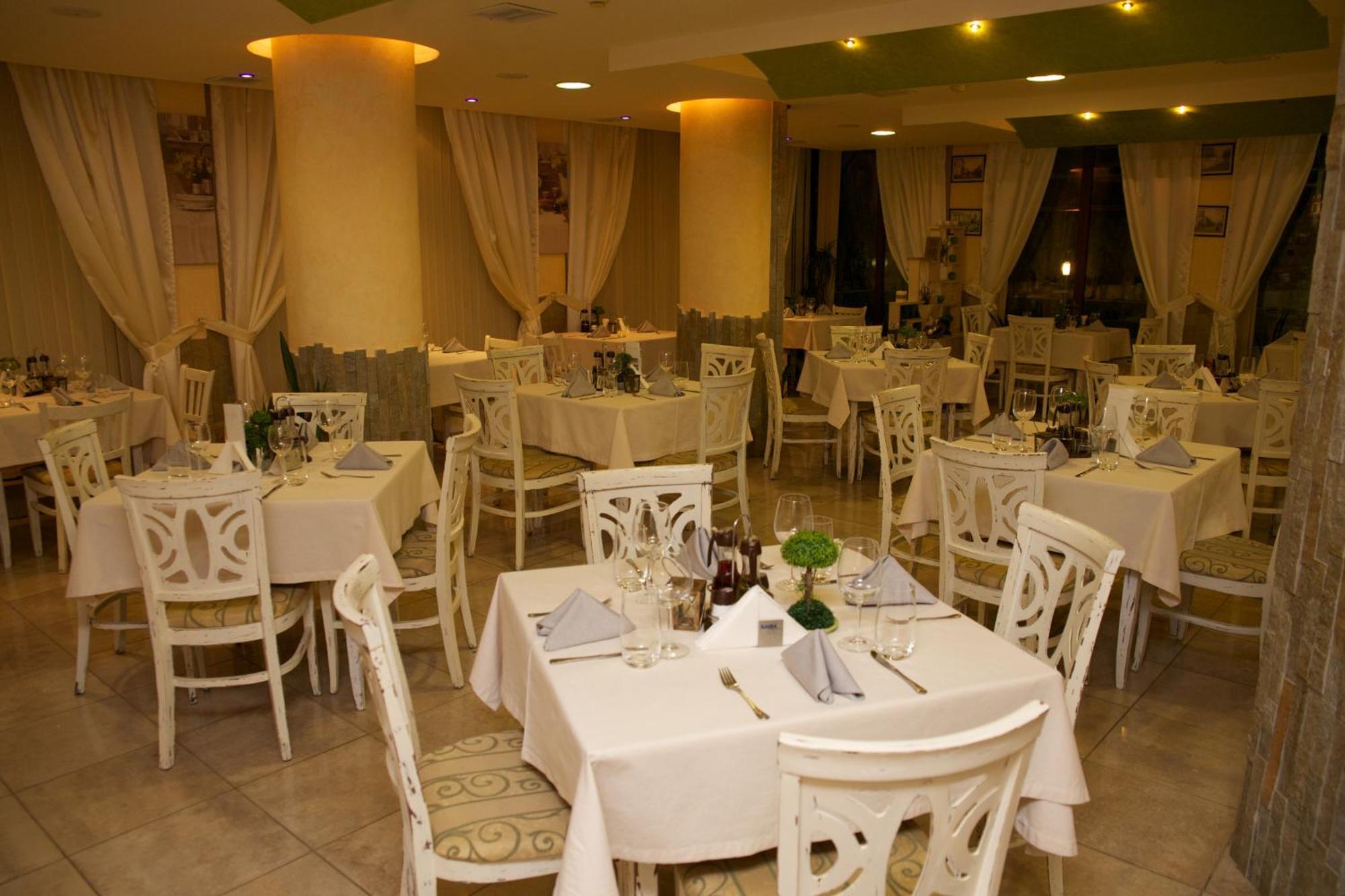 Hotel Fors Бургас Экстерьер фото